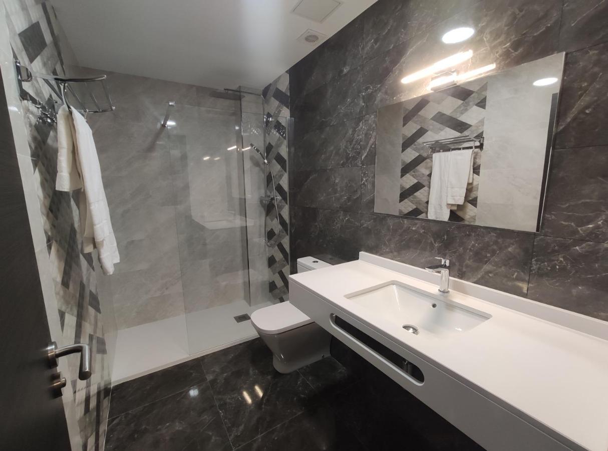 Hostal Oleo Auto Check-In Santender Kültér fotó
