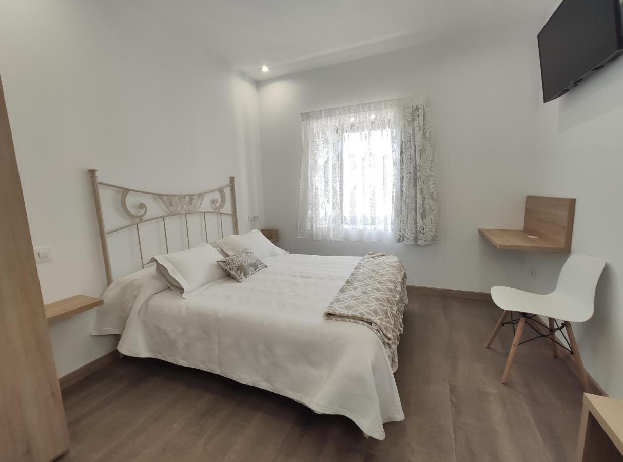 Hostal Oleo Auto Check-In Santender Kültér fotó