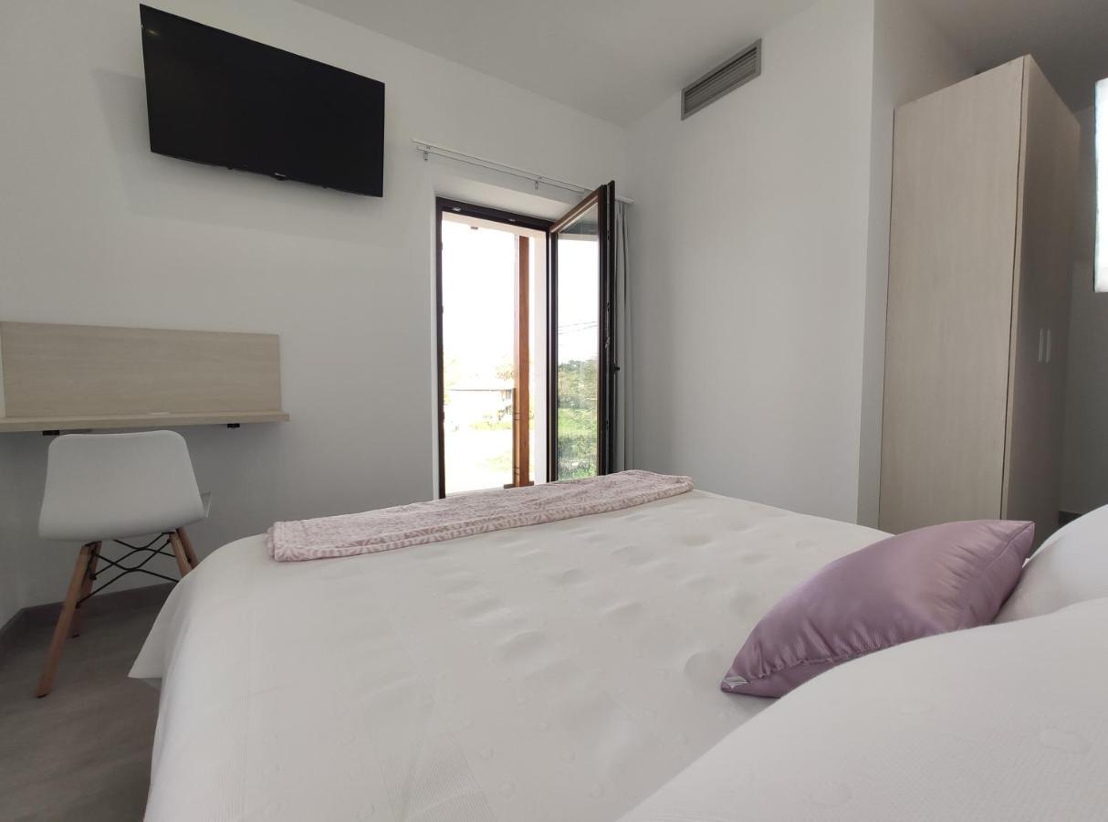 Hostal Oleo Auto Check-In Santender Kültér fotó